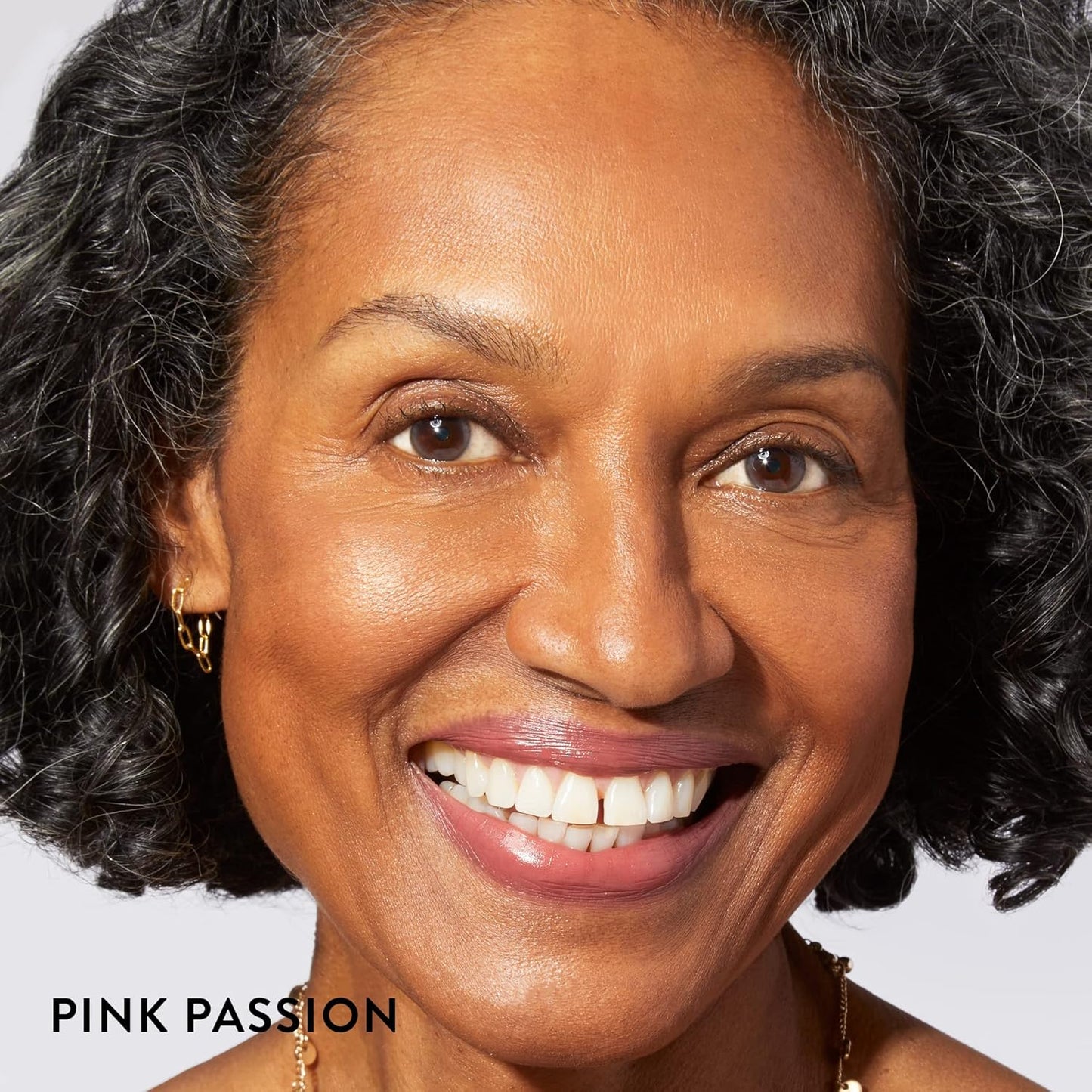 Cult Classics Full Face Kit in Sand - Your Ultimate Makeup Essential!