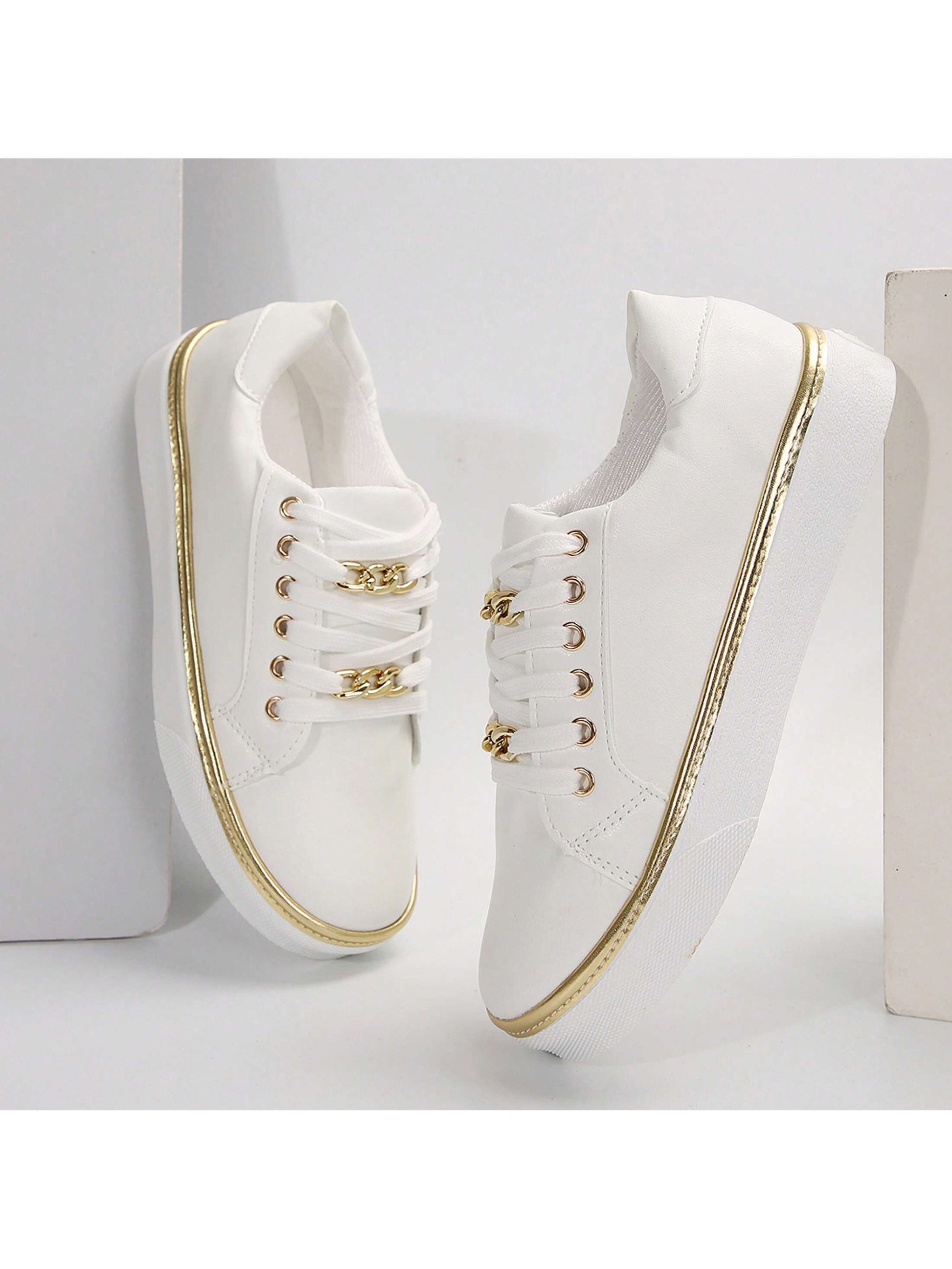 Chic Women's Low Top Canvas Sneakers - Comfortable Everyday Style