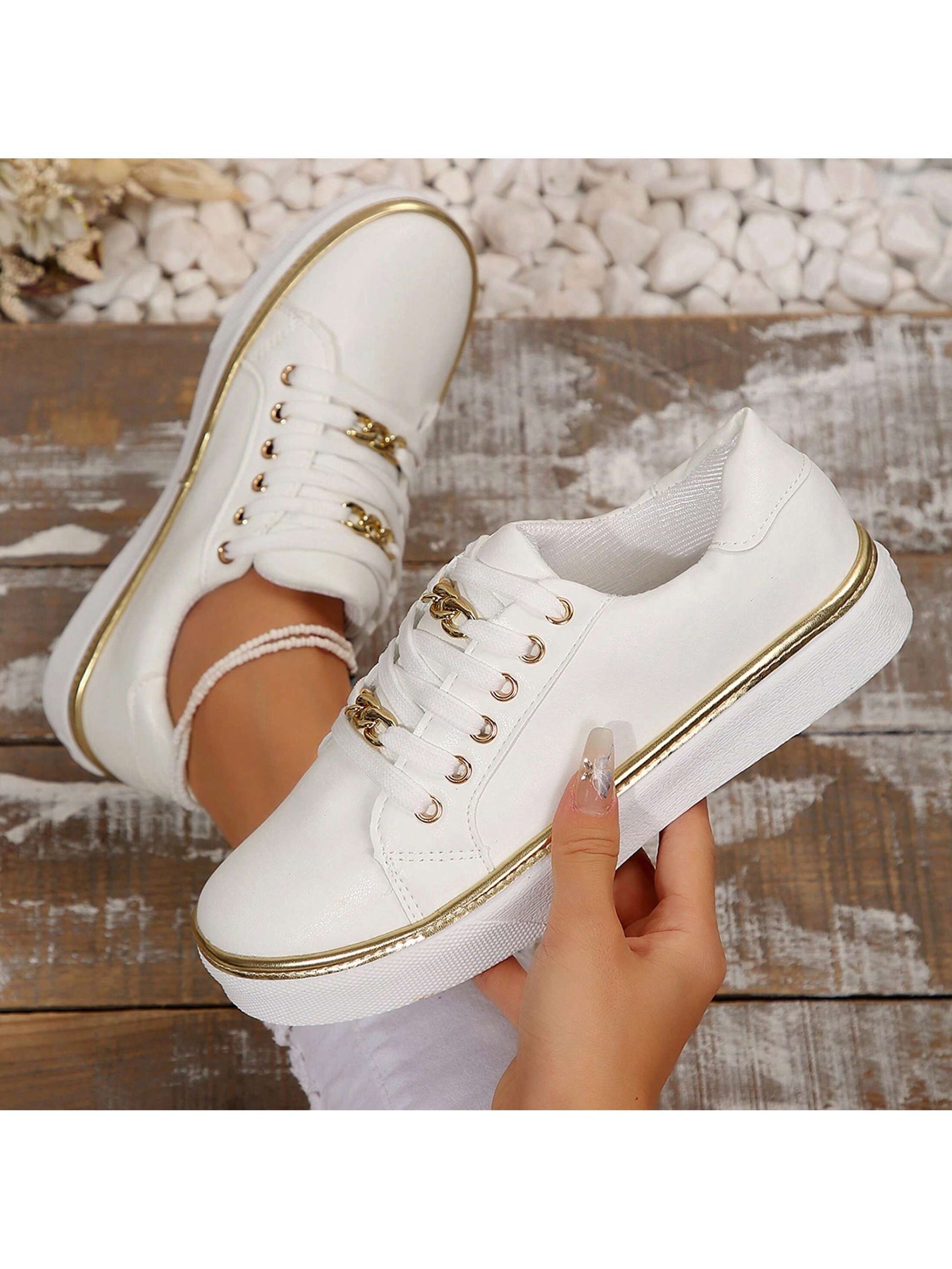 Chic Women's Low Top Canvas Sneakers - Comfortable Everyday Style