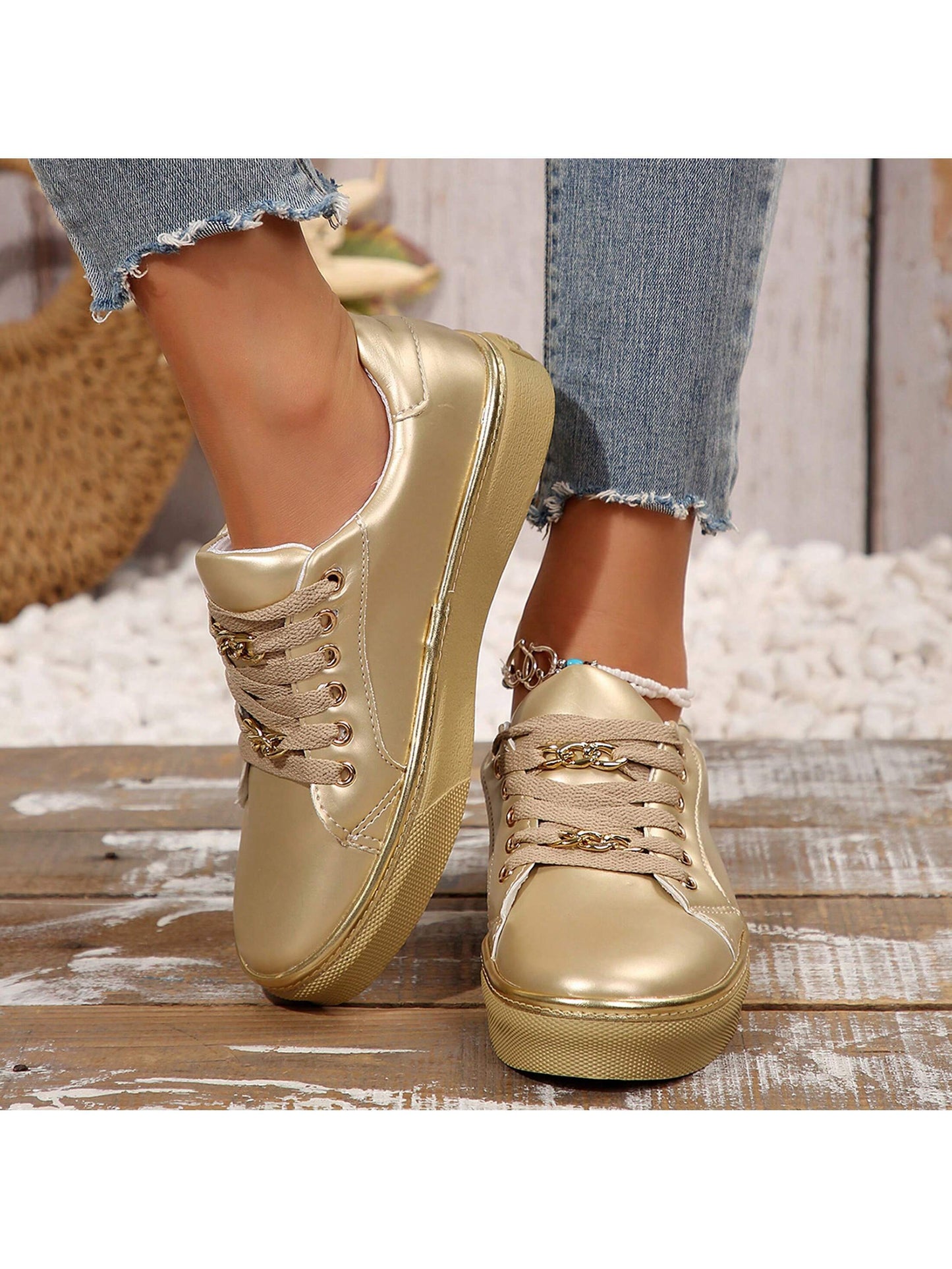 Chic Women's Low Top Canvas Sneakers - Comfortable Everyday Style