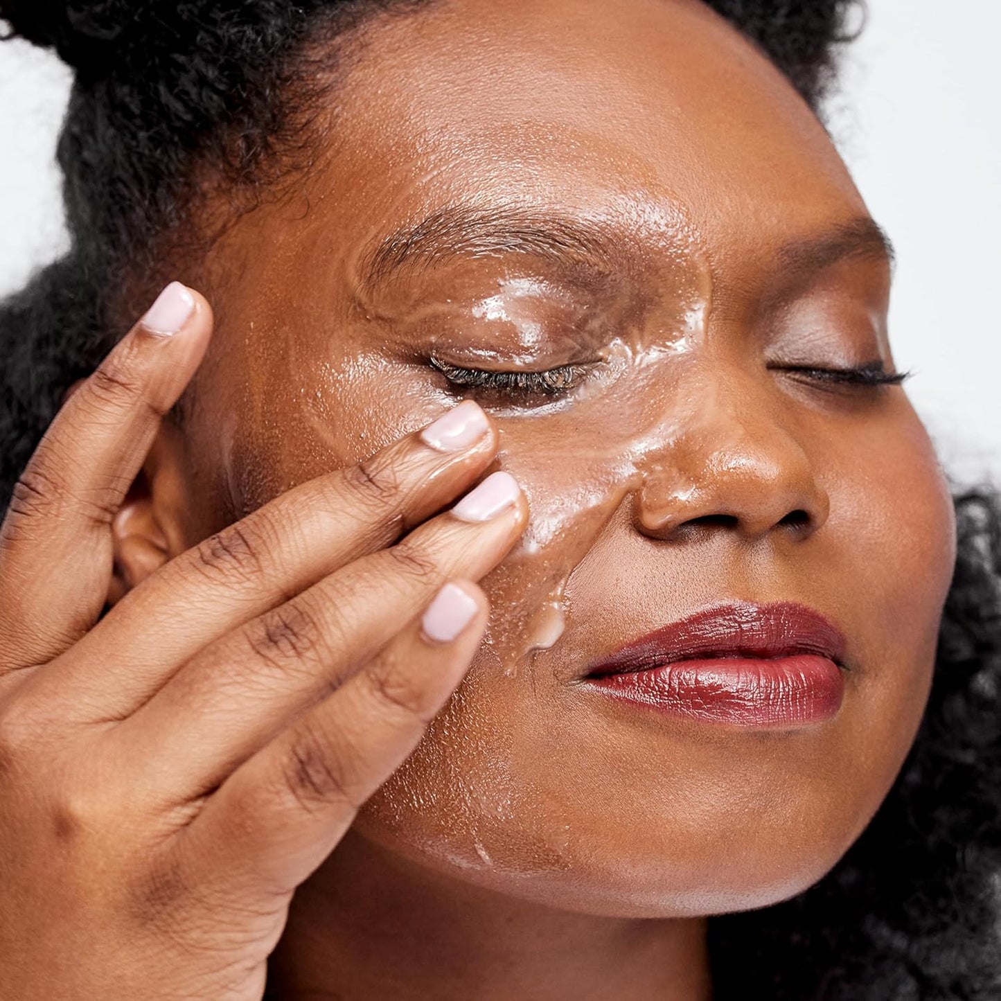 Ultimate Makeup Remover: Take the Day Off Cleansing Balm for Effortless Makeup and Sunscreen Removal